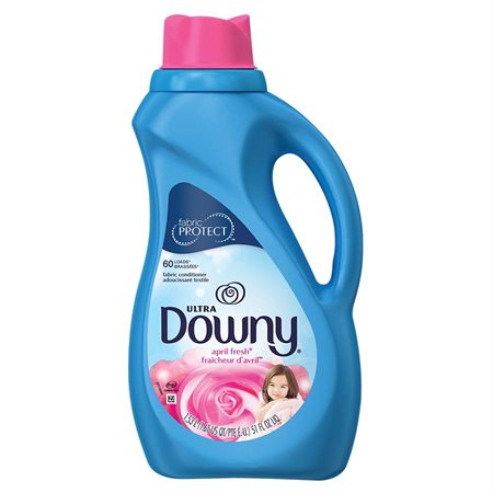 Assouplissant textile liquide  Ultra Downy® 1,53 litre fraîcheur d'avril